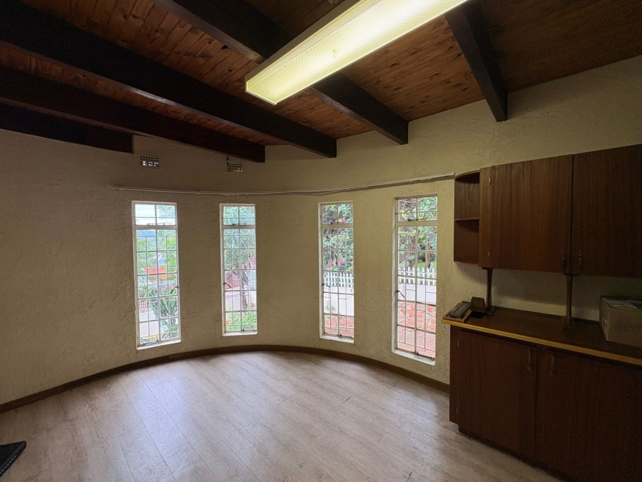 5 Bedroom Property for Sale in Protea Park North West